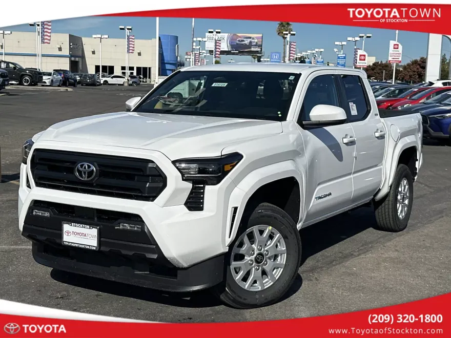 2025 Toyota Tacoma SR5 Double Cab photo 1
