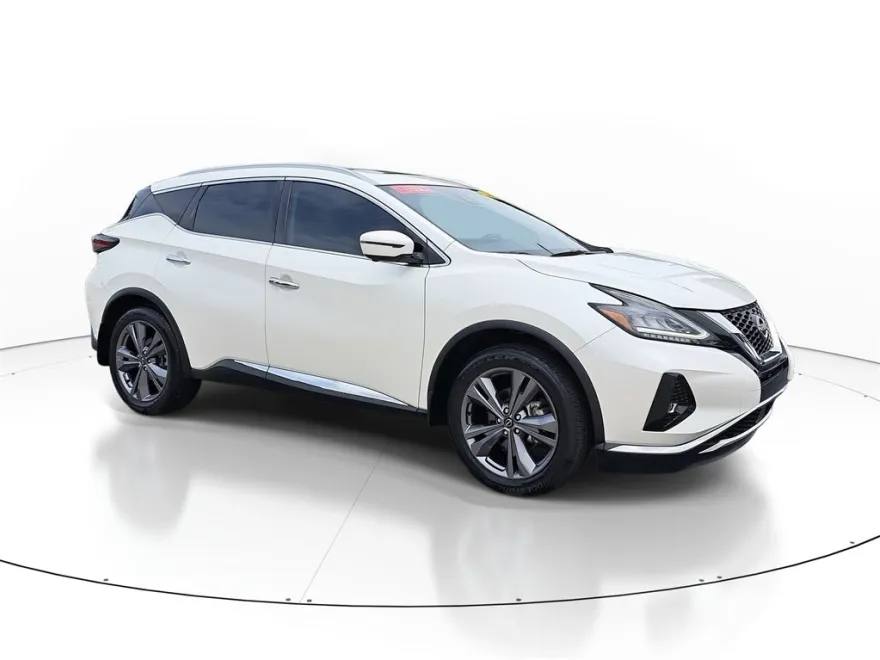 2023 Nissan Murano Platinum photo 1