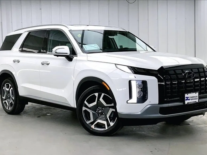2025 Hyundai Palisade SEL photo 1