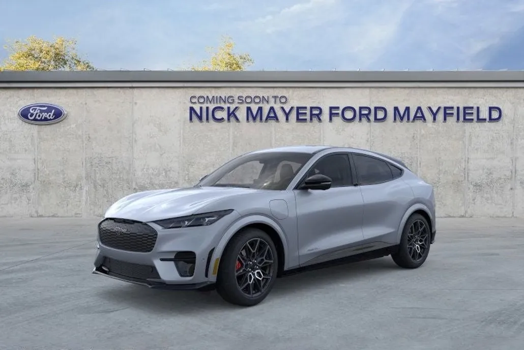 2025 Ford Mustang Mach-E GT photo 1