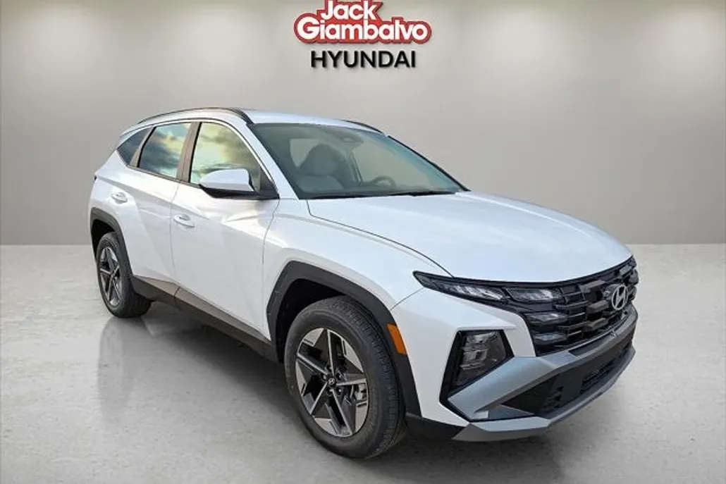 2025 Hyundai Tucson SEL photo 1