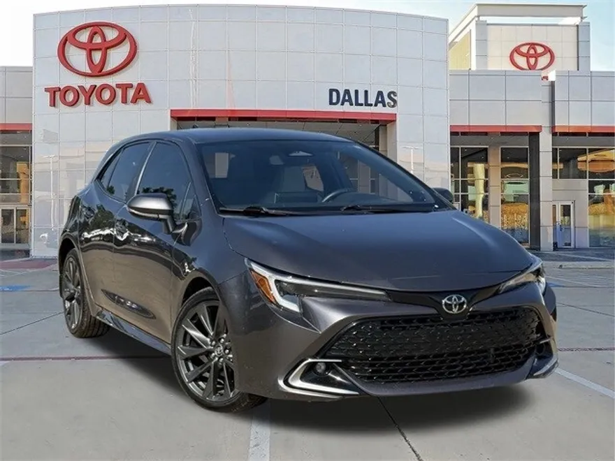 2023 Toyota Corolla XSE photo 1