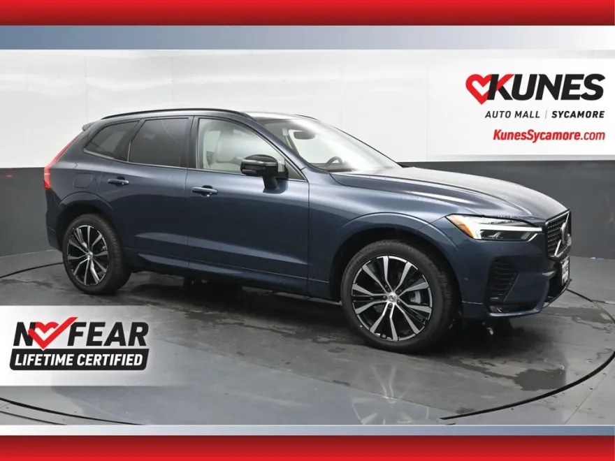 2025 Volvo XC60 B5 Plus photo 1