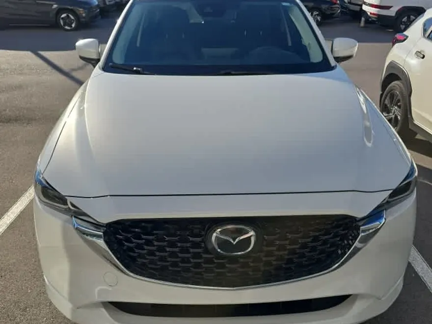 2024 Mazda CX-5 2.5 S Preferred photo 1