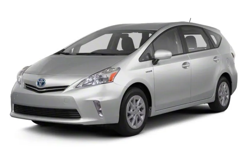 2013 Toyota Prius V Five photo 1