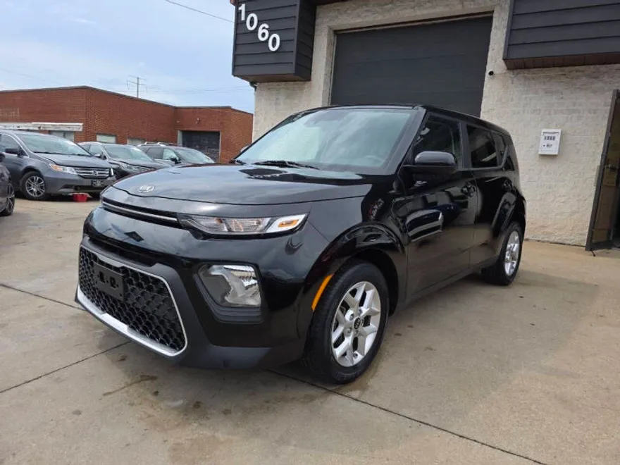 2020 Kia Soul LX S X-Line photo 1