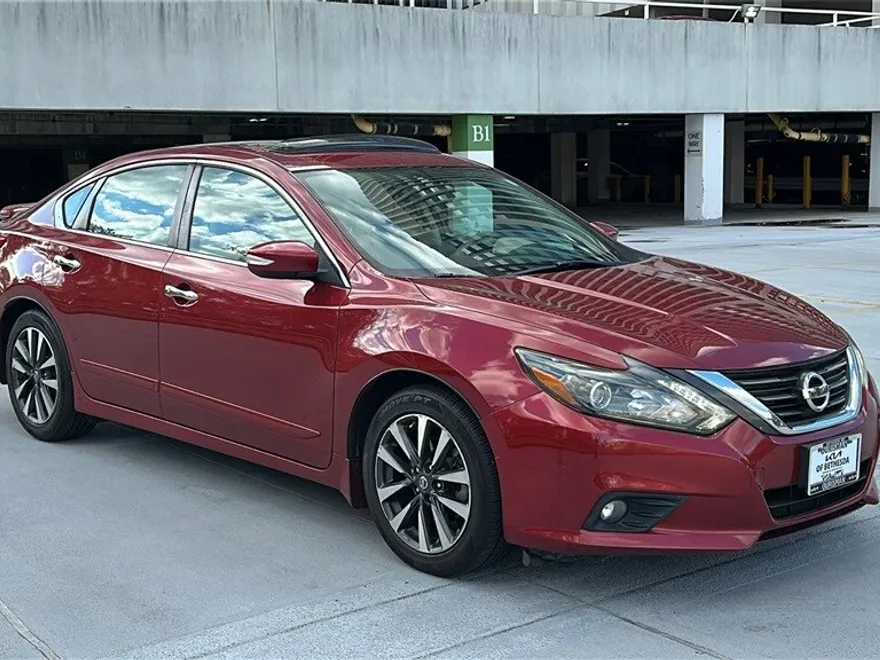 2016 Nissan Altima 2.5 SL photo 1