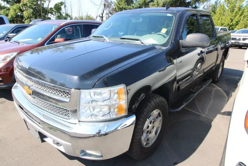 2012 Chevrolet Silverado 1500 LT photo 1