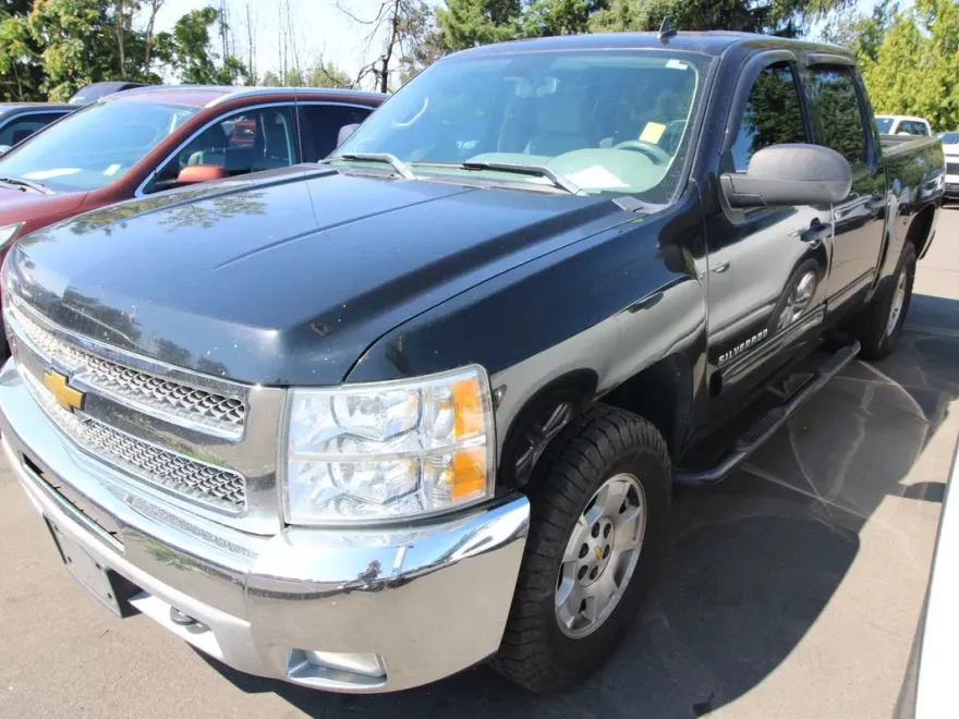 2012 Chevrolet Silverado 1500 LT photo 1