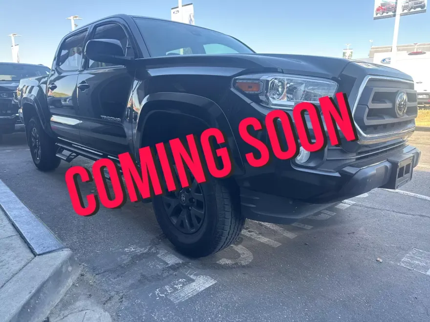 2023 Toyota Tacoma SR5 V6 photo 1