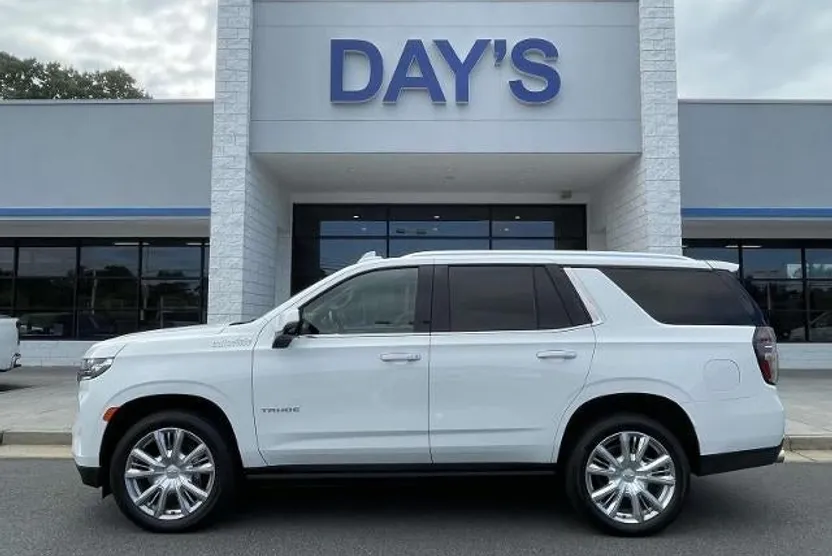 2022 Chevrolet Tahoe High Country photo 1