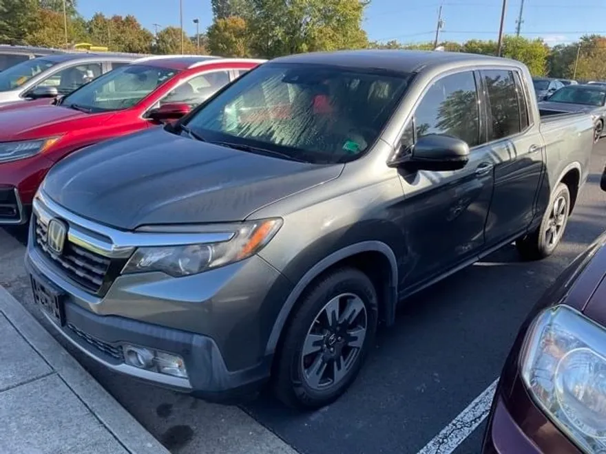 2017 Honda Ridgeline RTL-E photo 1