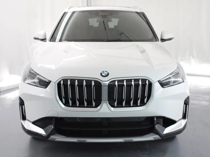 2025 Bmw X1 XDrive28i photo 1