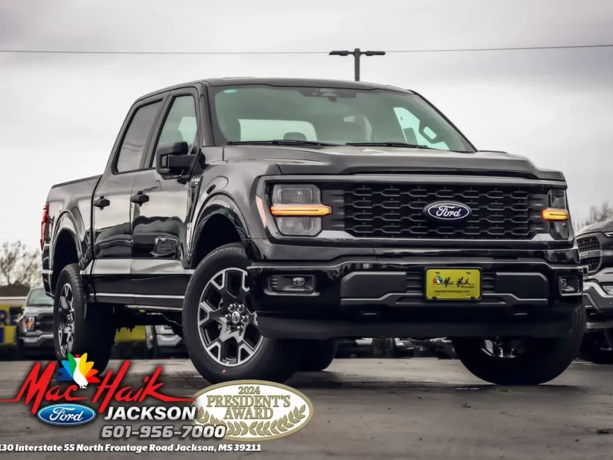 2025 Ford F-150 STX photo 1