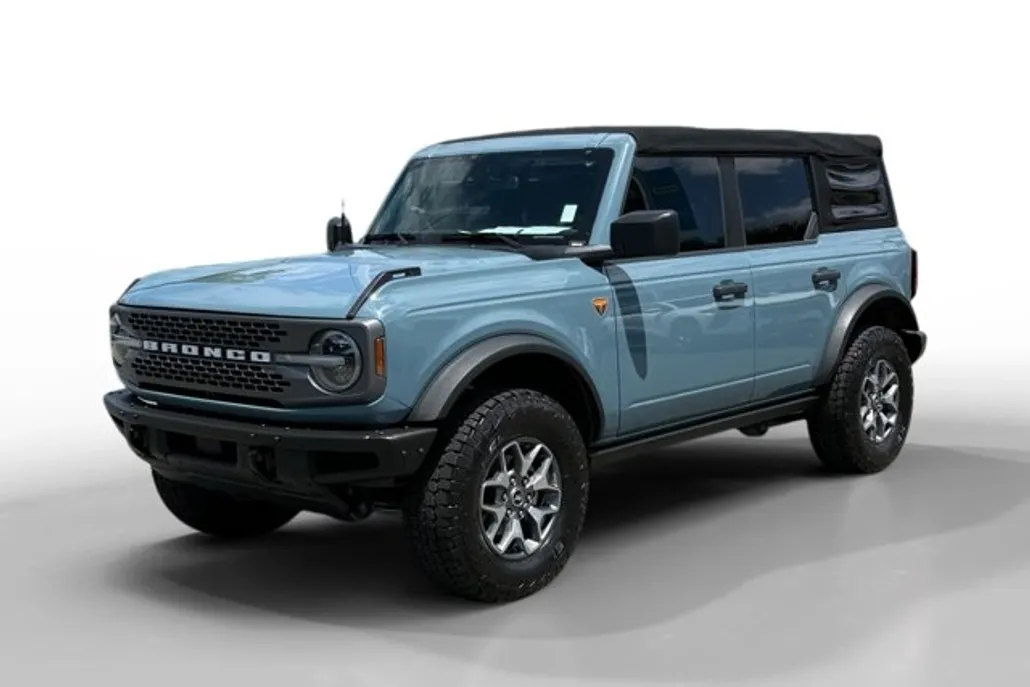 2021 Ford Bronco Badlands photo 1