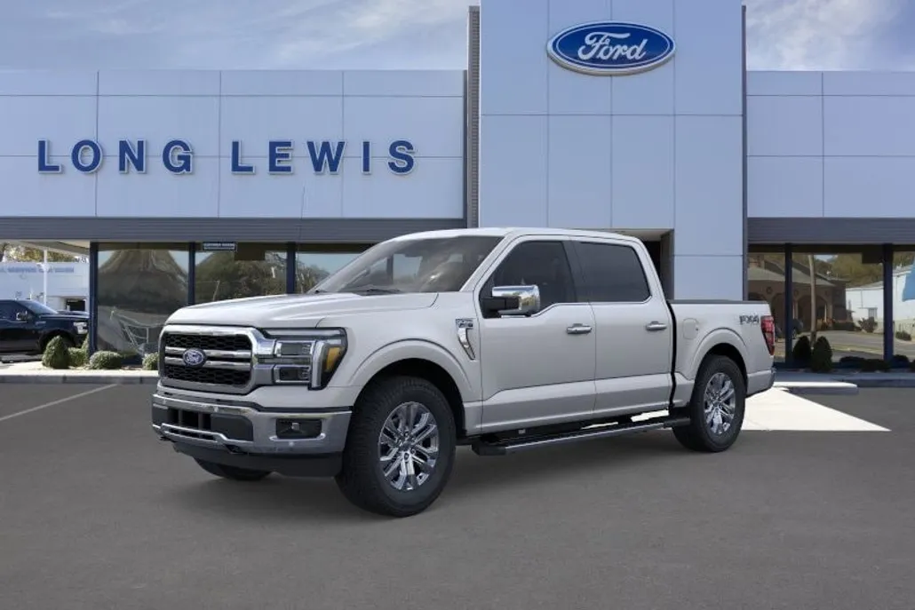 2025 Ford F-150 Lariat photo 1