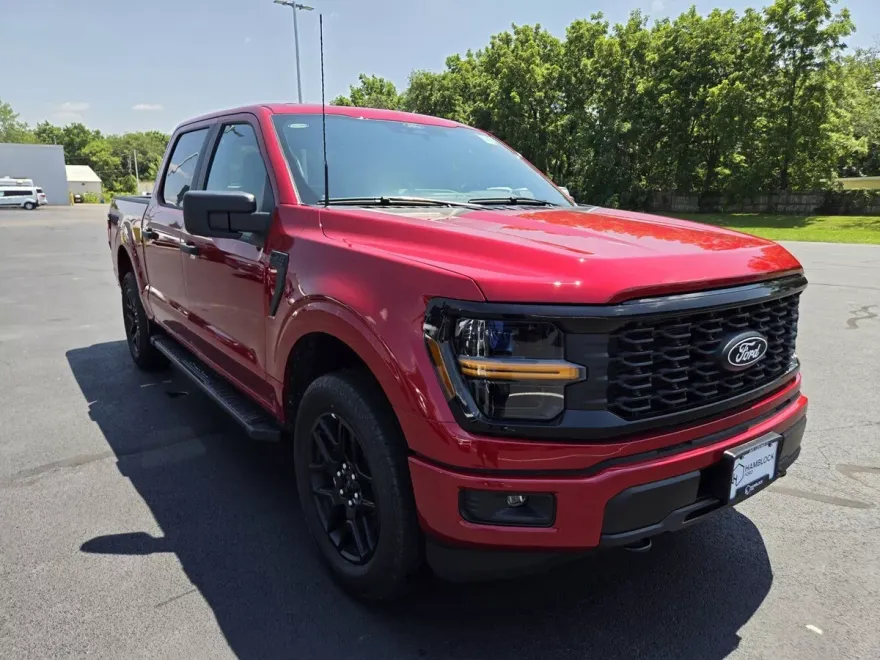 2025 Ford F-150 STX photo 1