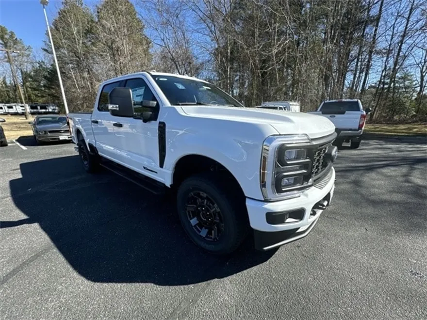 2025 Ford F-250 XL photo 1