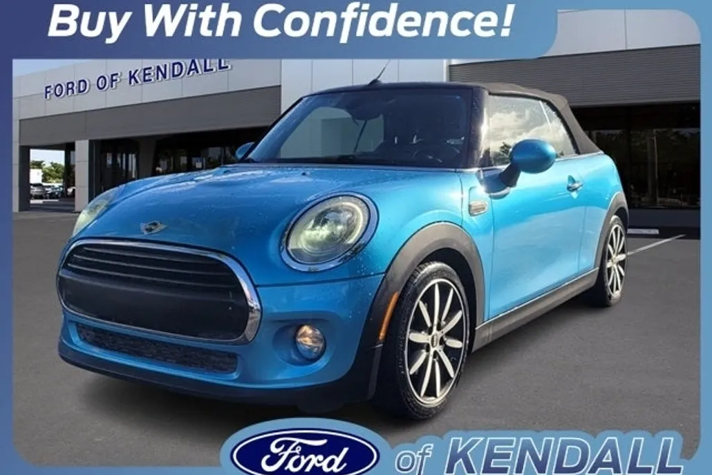 2017 Mini Cooper Convertible photo 1