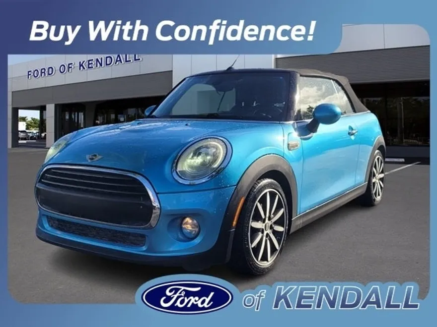 2017 Mini Cooper Convertible photo 1