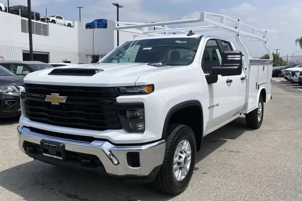 2025 Chevrolet Silverado 2500HD Work Truck photo 1