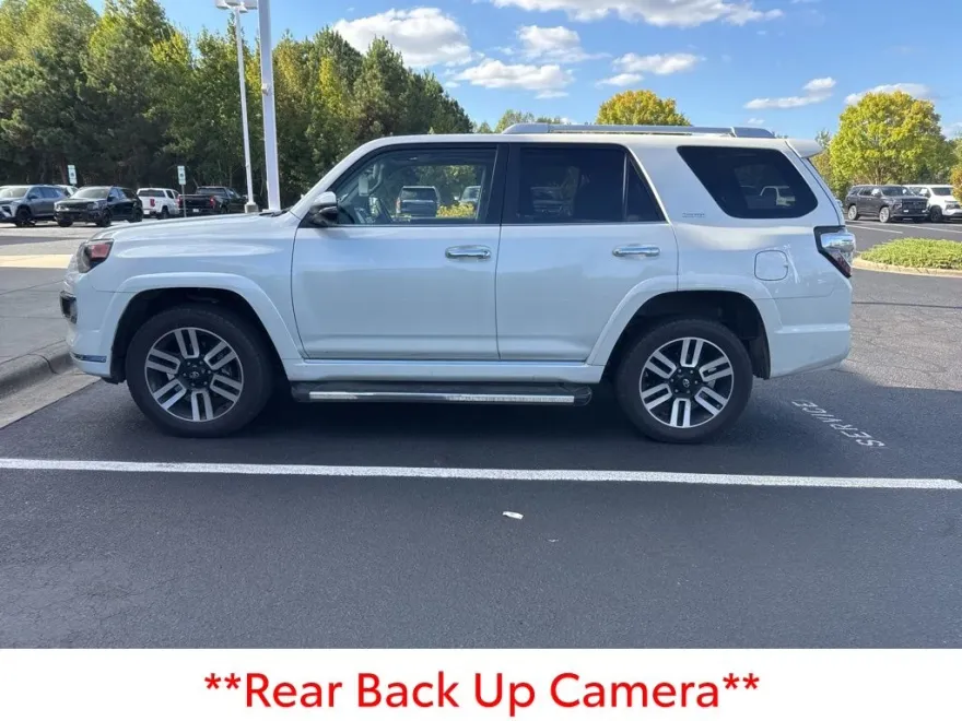 2023 Toyota 4Runner Limited photo 1