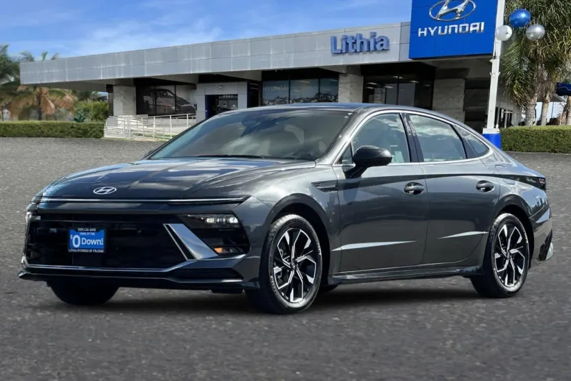 2024 Hyundai Sonata SEL photo 1