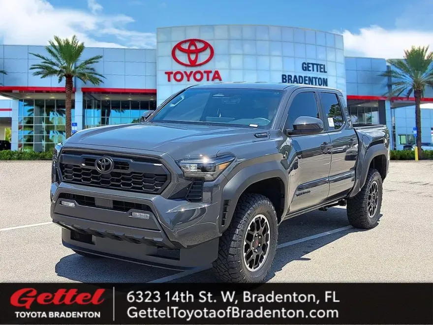 2025 Toyota Tacoma TRD Off-Road Double Cab photo 1