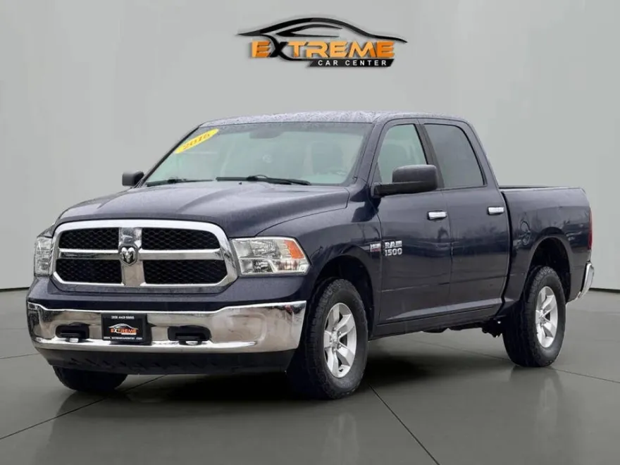 2016 Ram 1500 SLT photo 1
