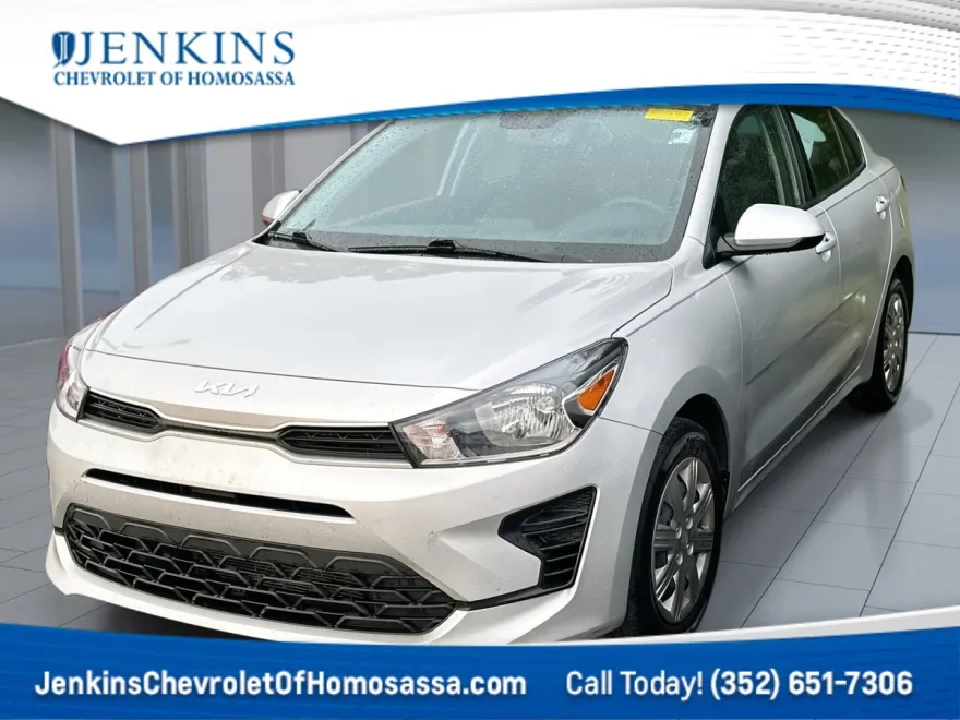 2023 Kia Rio LX photo 1