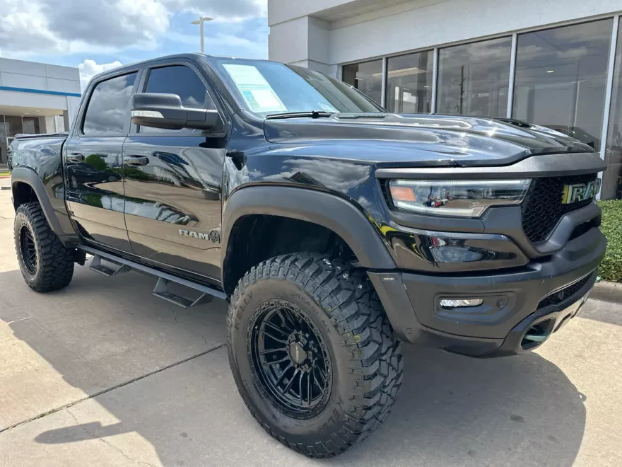 2021 Ram 1500 photo 1