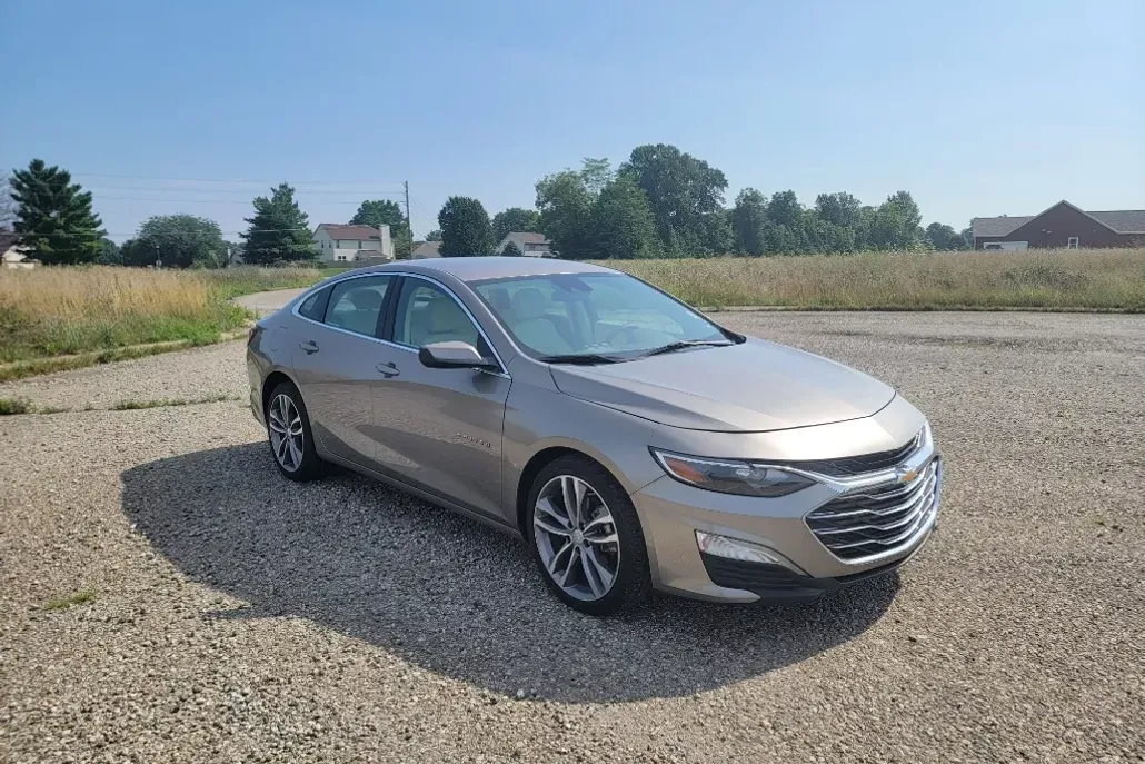 2024 Chevrolet Malibu Premier 2LT photo 1