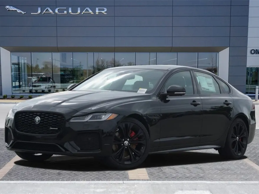 2024 Jaguar XF R-Dynamic SE photo 1