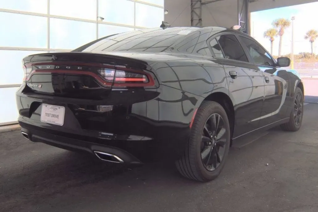 2023 Dodge Charger SXT AWD photo 1