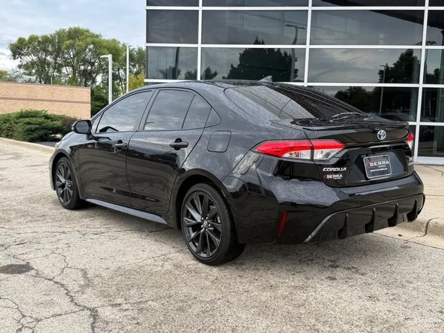 2024 Toyota Corolla Hybrid SE photo 1