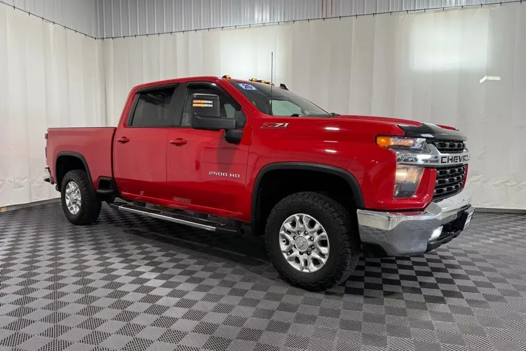 2020 Chevrolet Silverado 2500HD LT photo 1
