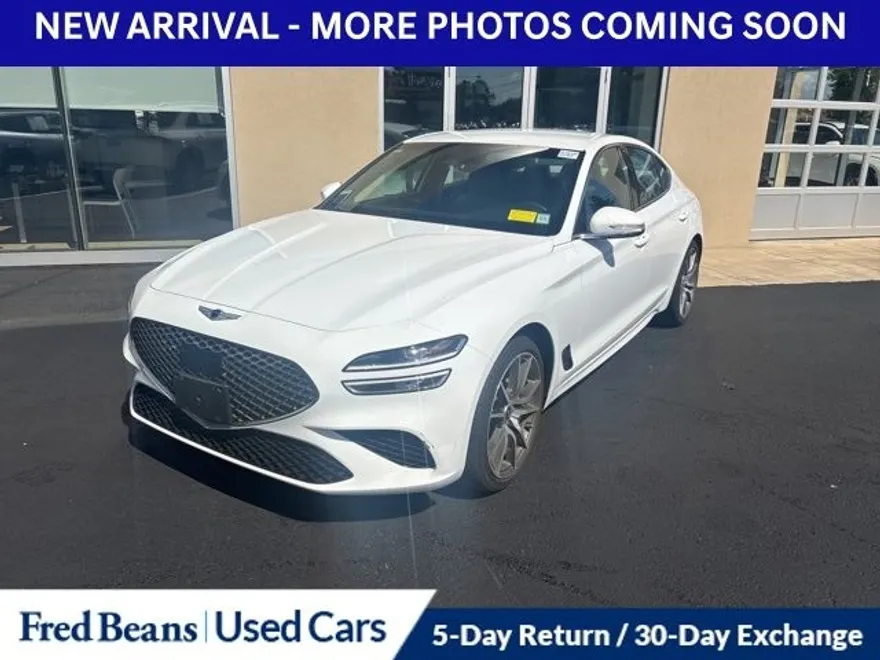 2023 Genesis G70 2.0T photo 1
