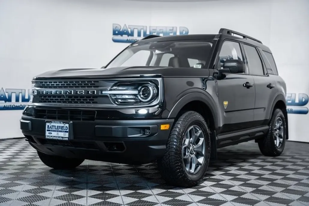 2024 Ford Bronco Sport Badlands photo 1