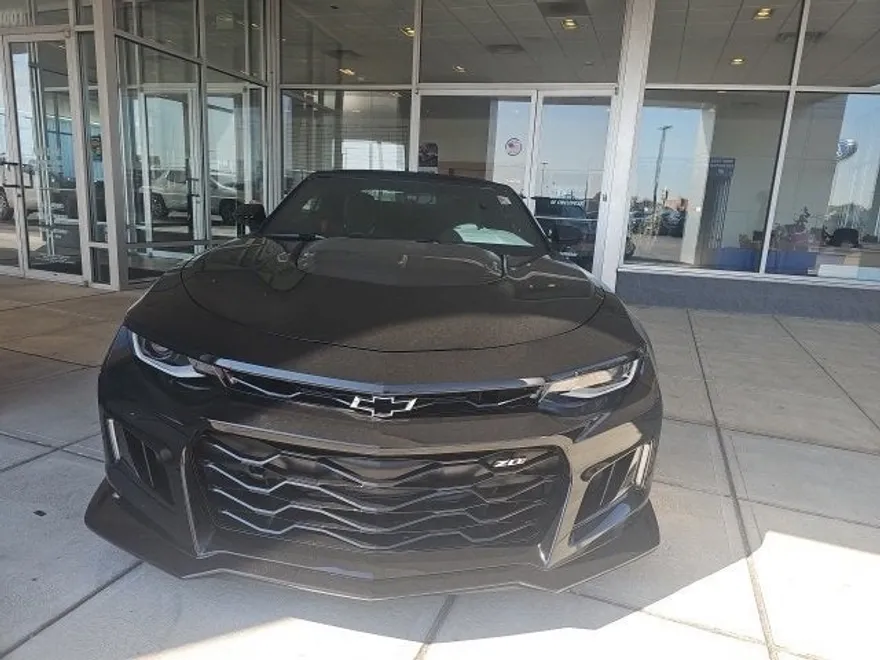 2022 Chevrolet Camaro ZL1 photo 1