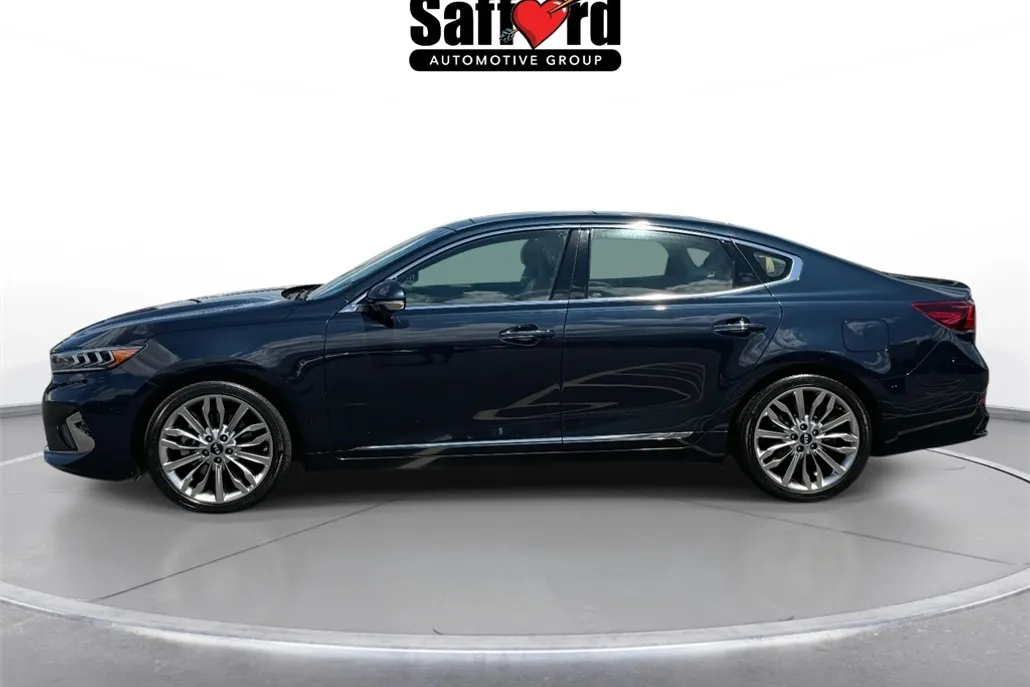 2020 Kia Cadenza Limited photo 1