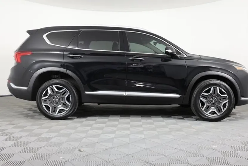 2023 Hyundai Santa Fe Limited photo 1