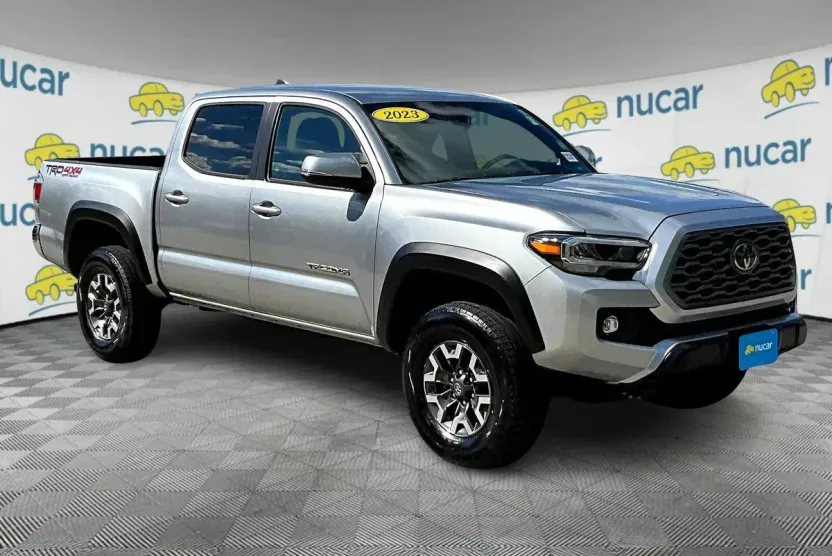 2023 Toyota Tacoma TRD photo 1