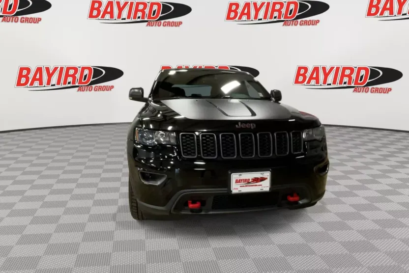 2017 Jeep Grand Cherokee Trailhawk photo 1