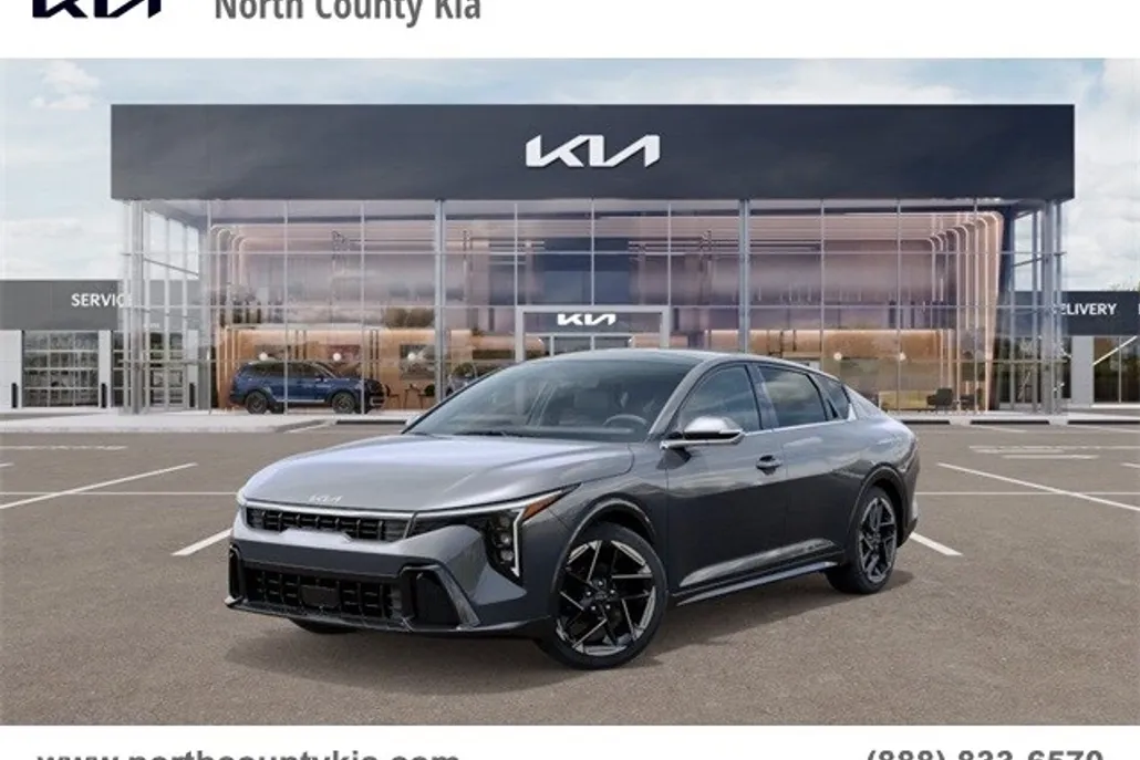 2025 Kia K4 GT-Line photo 1