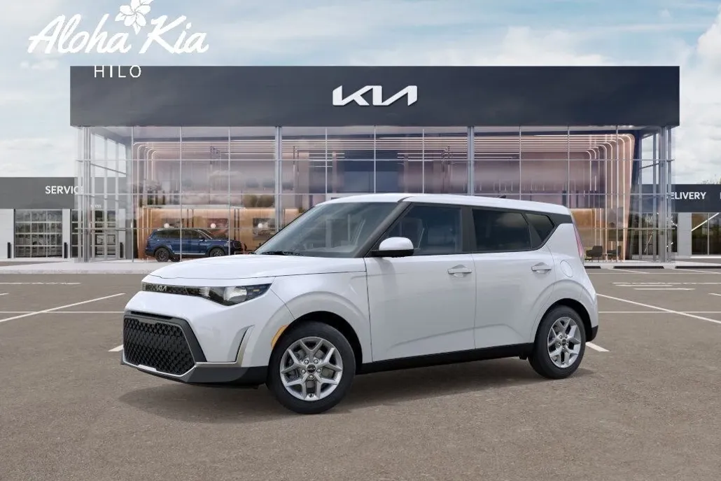 2025 Kia Soul LX photo 1