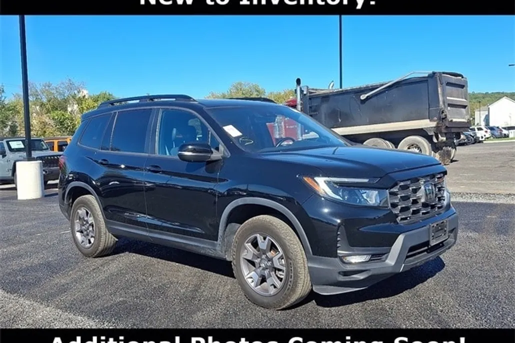 2022 Honda Passport TrailSport photo 1
