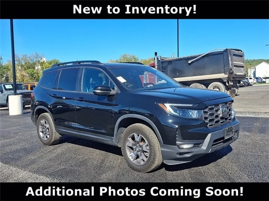 2022 Honda Passport TrailSport photo 1