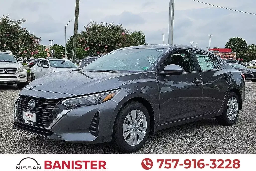 2025 Nissan Sentra S photo 1