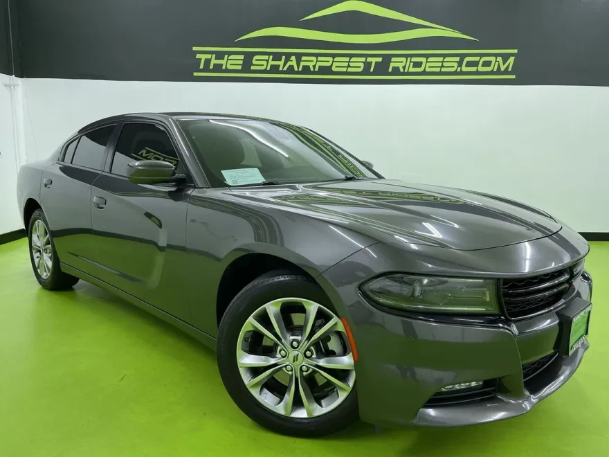 2022 Dodge Charger SXT photo 1