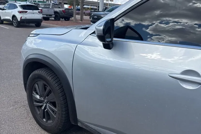 2022 Nissan Pathfinder S photo 1